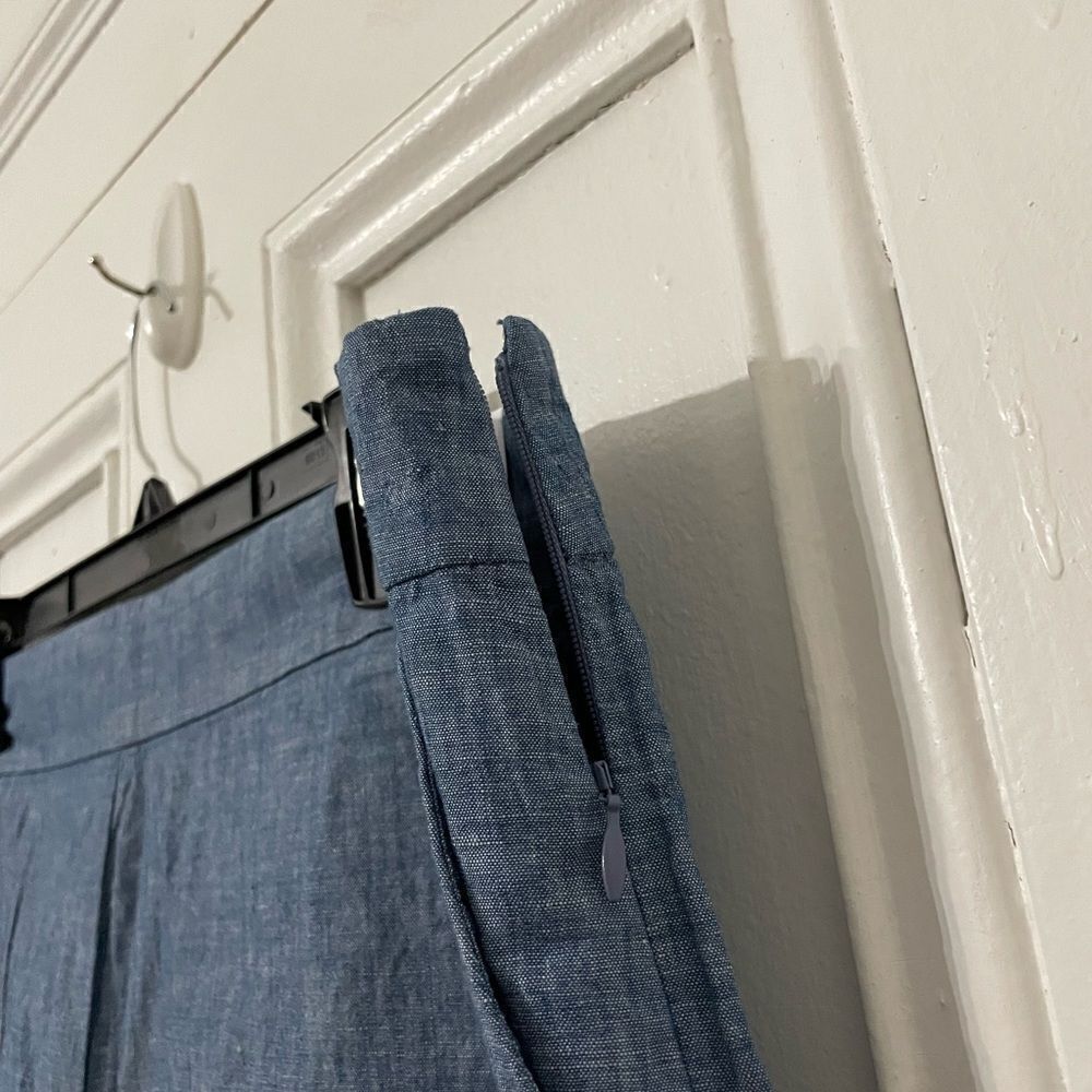 Loft shorts NWT  - Picture 2 of 5